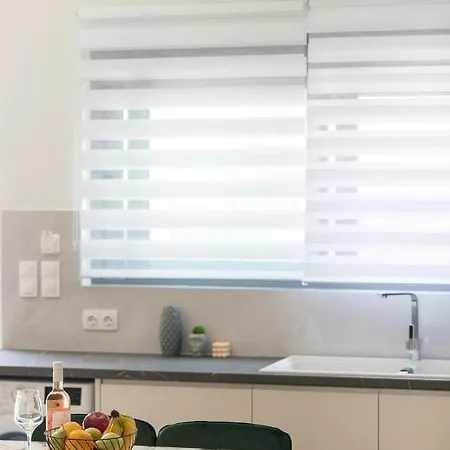 Kalopsia העיירה רתימנו